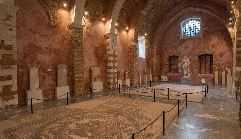 Heraklion Archaeological Museum: a Minoan masterpiece